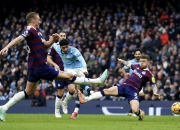 LOL赛事-曼城遭遇惨败，积分领先缩小