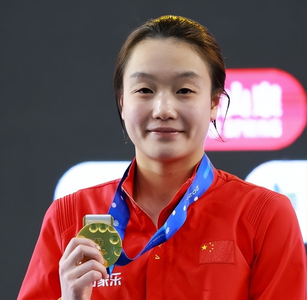 墨西哥女足选手斩获国际比赛金牌 墨西哥女足选手斩获国际比赛金牌