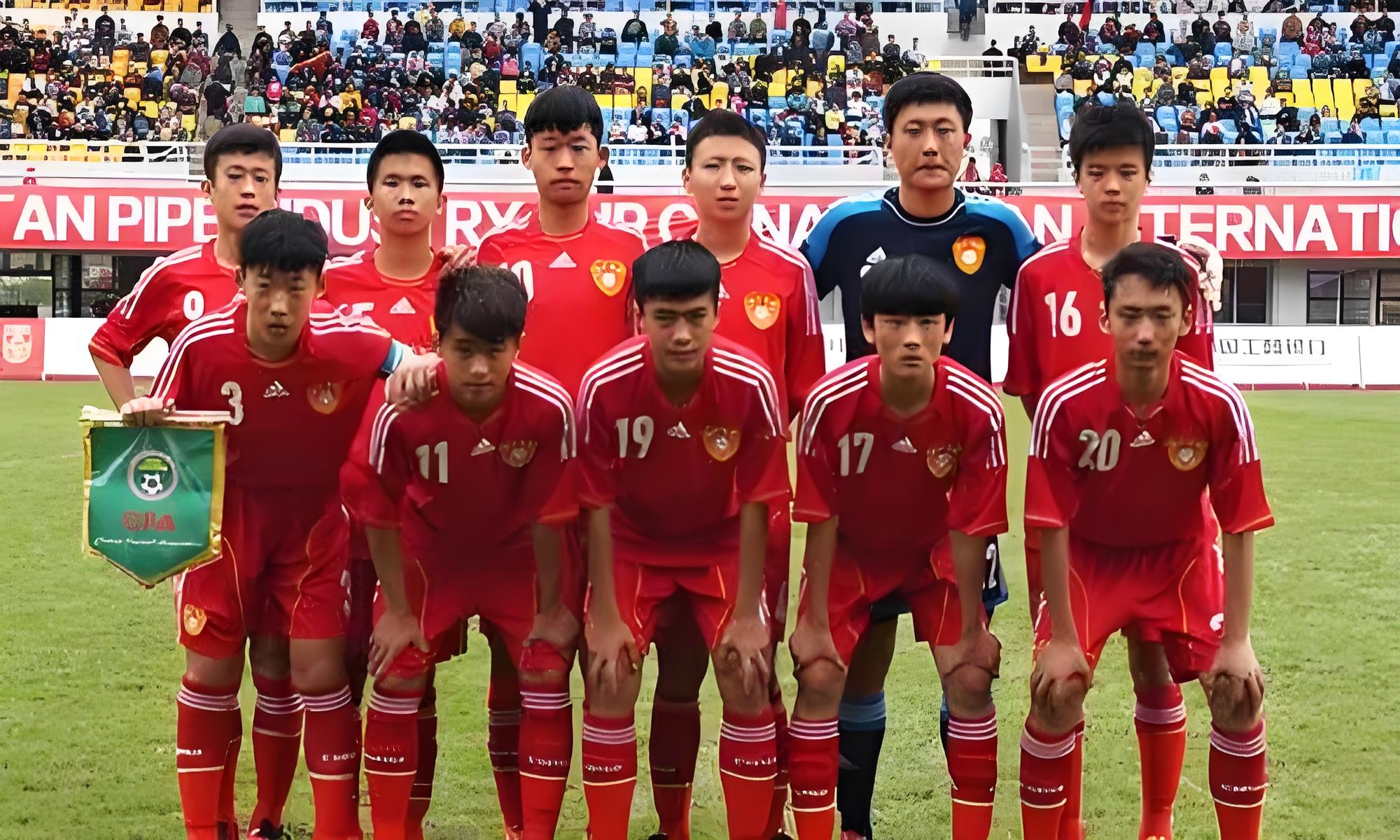 战队实力对比,球员们的表现引发热议的简单介绍 战队实力对比,球员们的表现引发热议的简单介绍