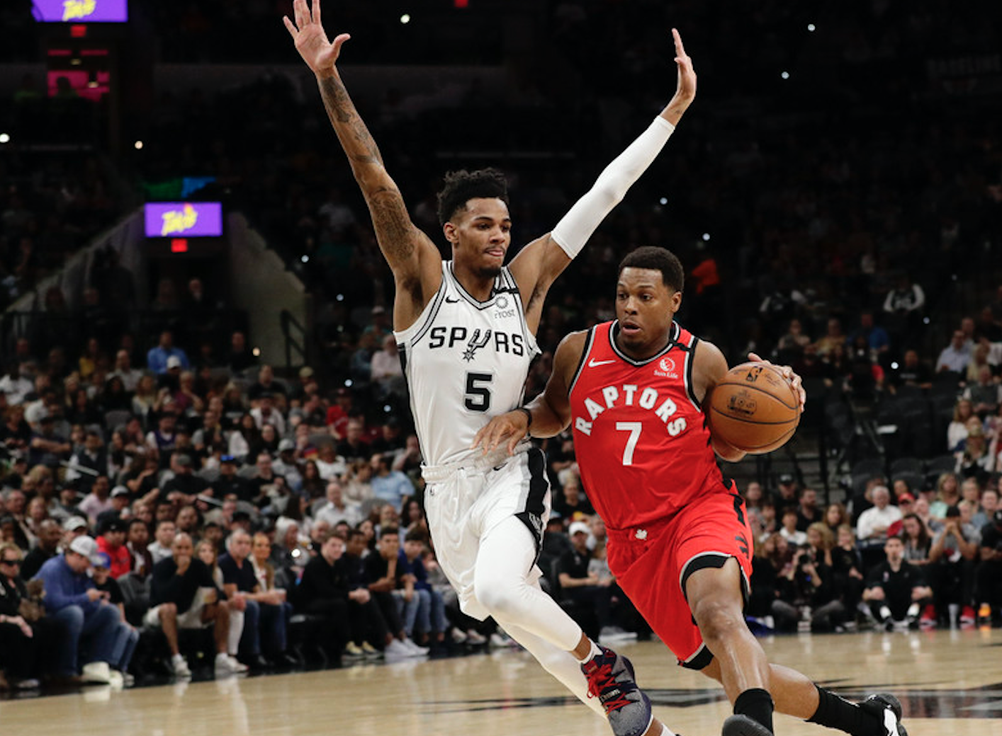 马刺力克火箭,西亚卡姆扛起全队 马刺力克火箭,西亚卡姆扛起全队