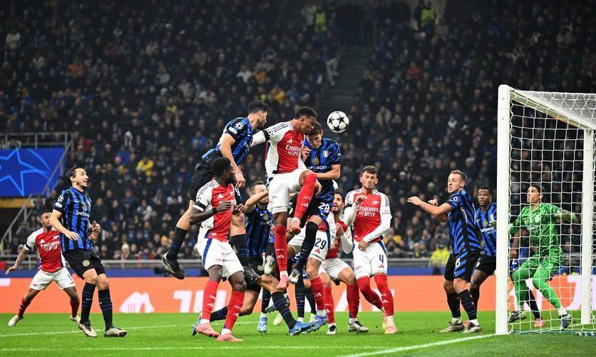 AC米兰完胜切尔西,门迪扛起全队 AC米兰完胜切尔西,门迪扛起全队