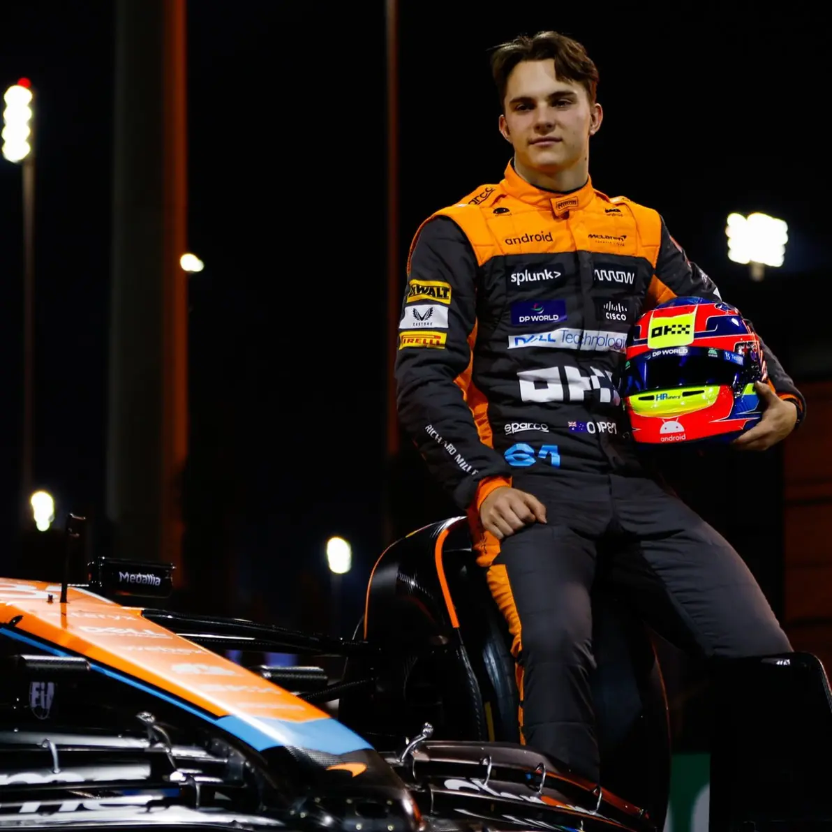 雷诺车队鏖战威廉姆斯,皮亚斯特里关键制胜 雷诺车队鏖战威廉姆斯,皮亚斯特里关键制胜