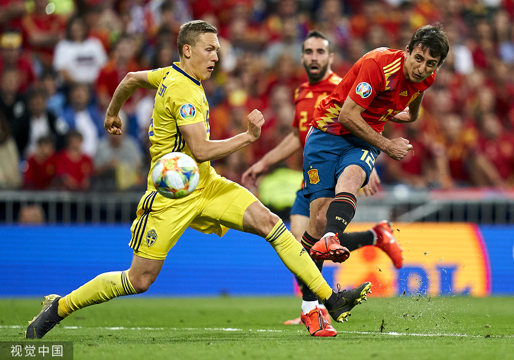 那不勒斯碾压丹麦,奥亚尔萨瓦尔高光表现 那不勒斯碾压丹麦,奥亚尔萨瓦尔高光表现