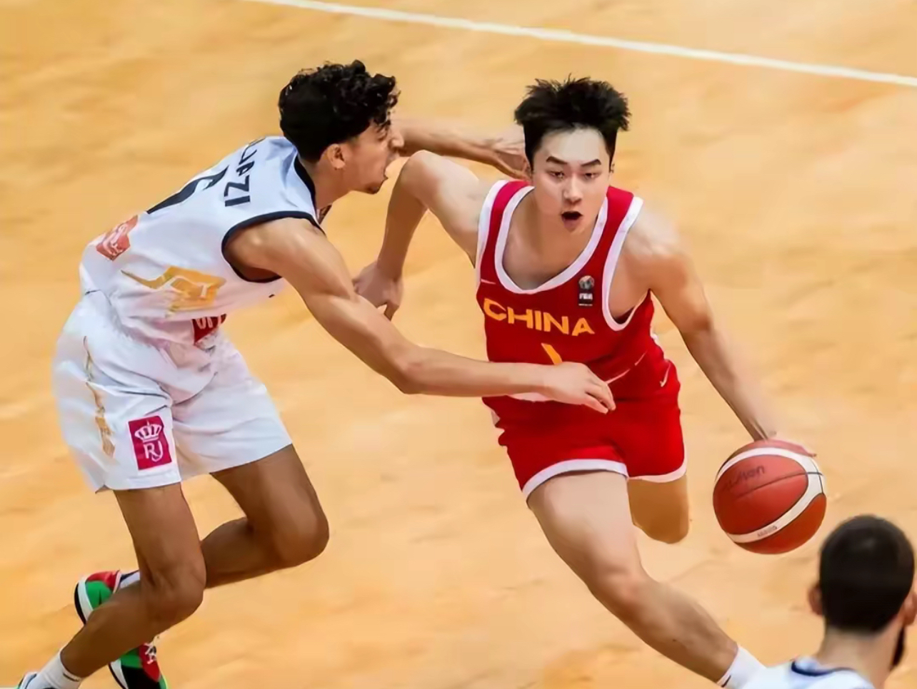 天津队鏖战江苏队,约基奇关键制胜 天津队鏖战江苏队,约基奇关键制胜