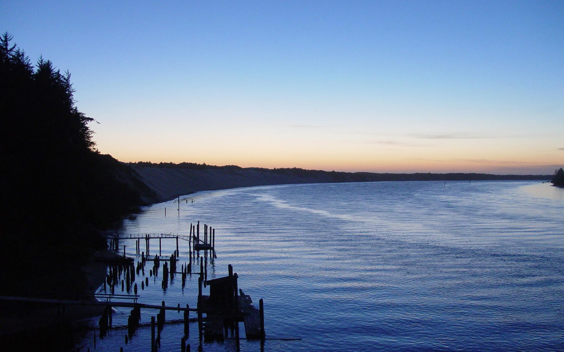 跨洋篮球风暴，广厦火力矩阵压制芝加哥公牛，拉梅洛·鲍尔49分超神演出难救主