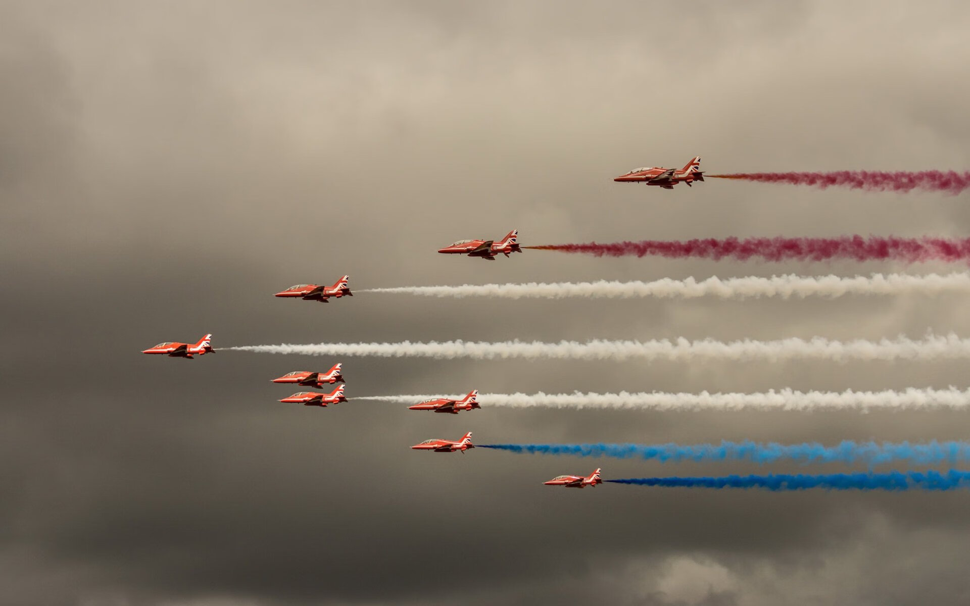 波斯铁骑踏碎阿尔卑斯山脊,凯塞多一击定乾坤,伊朗力擒瑞士创历史