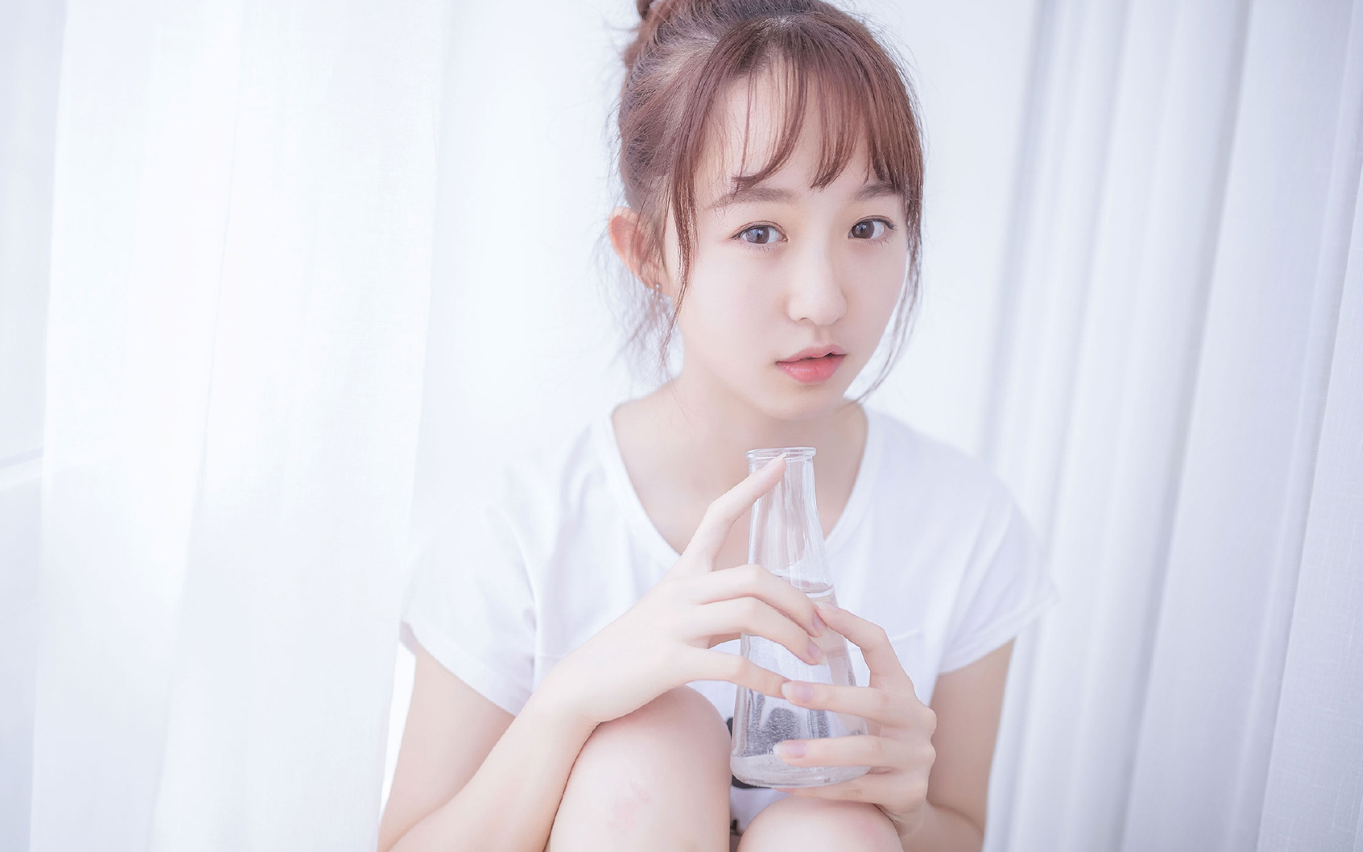 双王对决，国王队稳扎稳打锁定胜局，布克新王登基尽显统治力