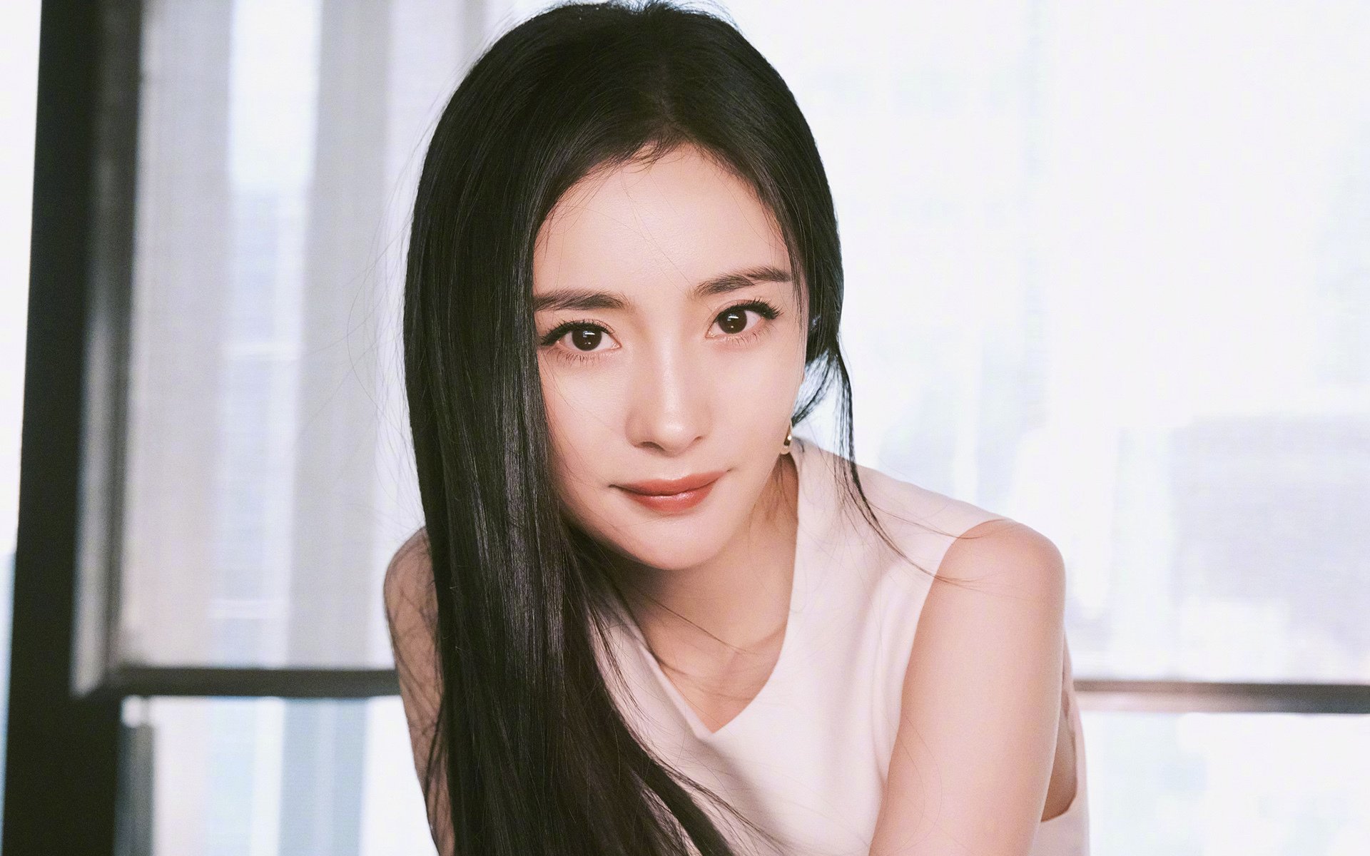 中亚铁骑的绝唱,2026世界杯G组暗夜惊雷,范戴克巨塔崩塌一刻